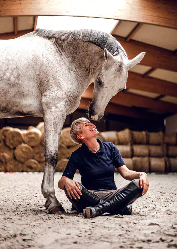 Małgorzata z Drifterem patrzącym jej w oczy